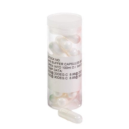 Capsules blanches de tampon pH - paquet de 10 dans un récipient transparent sur fond blanc. (Thermomètre.fr)